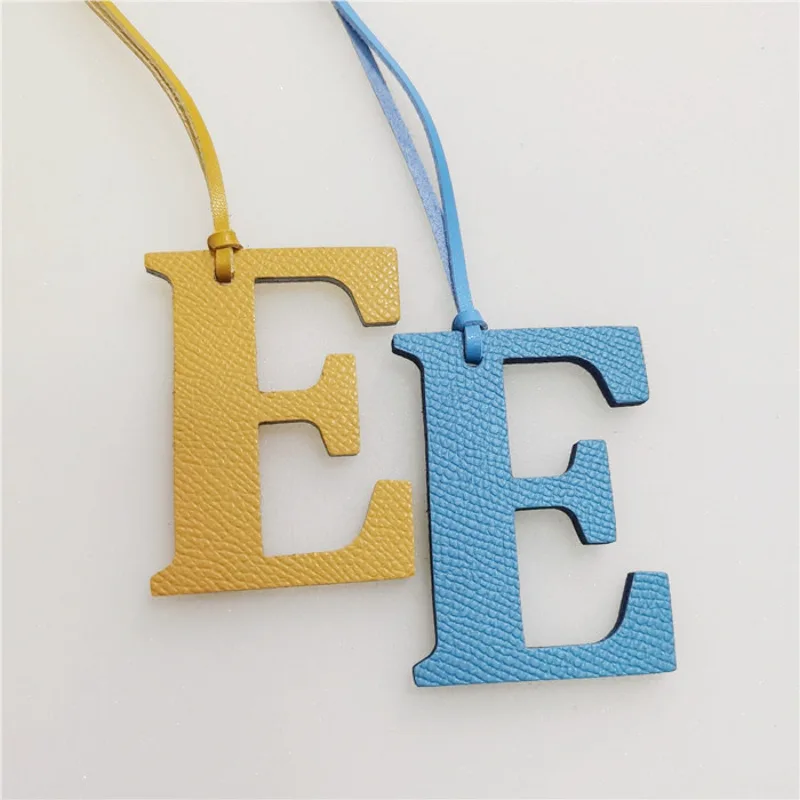 Women Accessories Name In English - Inglês letra e alfabeto couro do