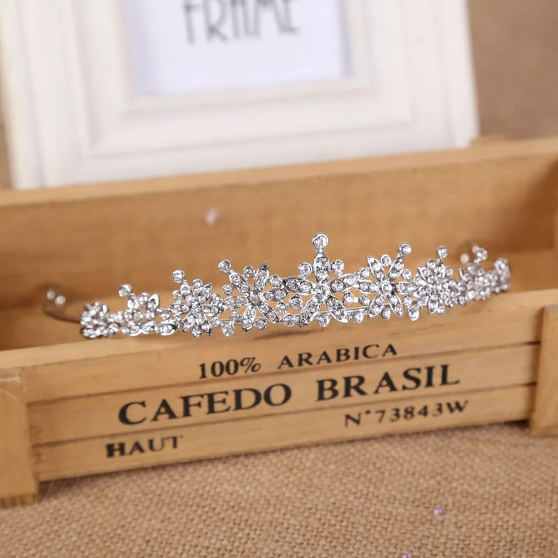 Tiara de cristal para casament - Women Knight Accessories avaliação e preço