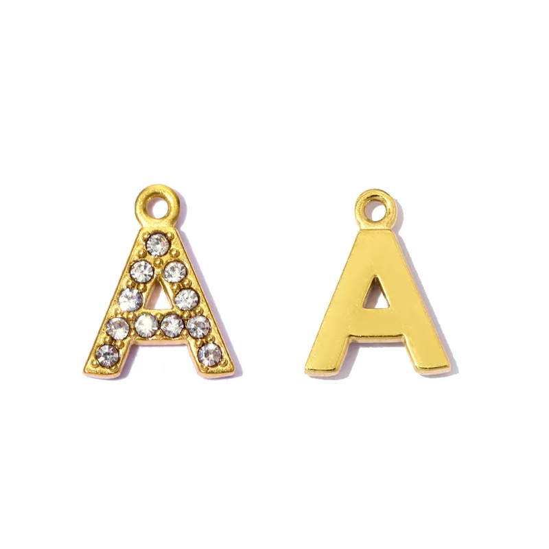 Conjunto com 3 Colares de Letr - Women Accessories Name In English avaliação e preço