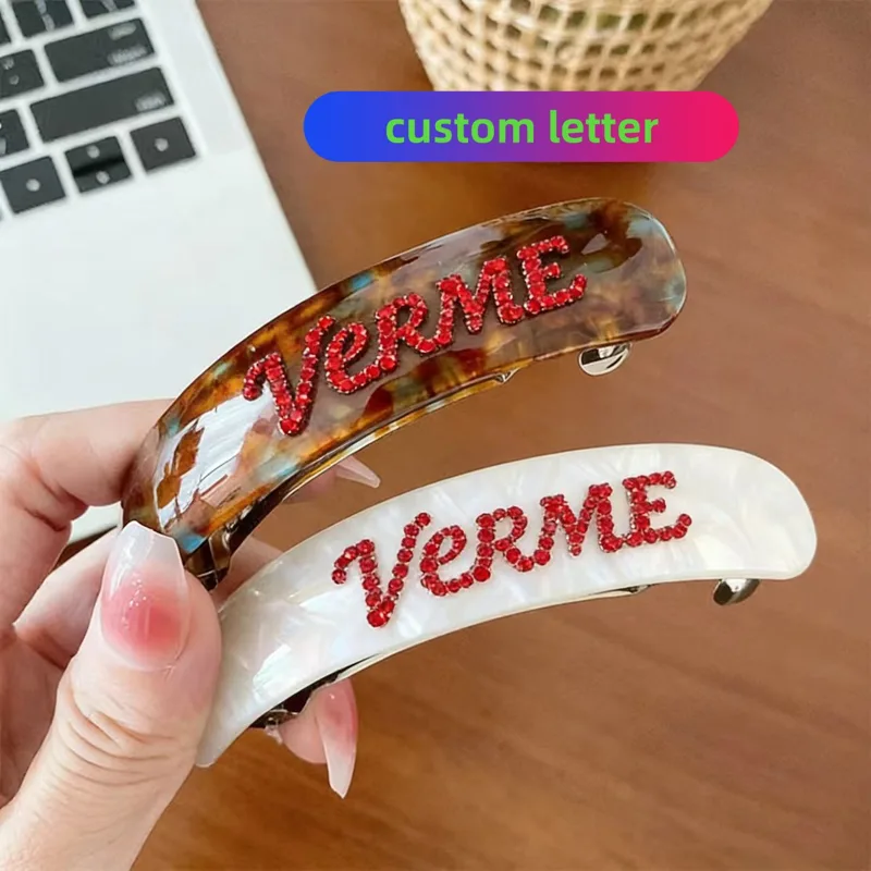 Presilha de Cabelo Personaliza - Women Accessories Name In English avaliação e preço