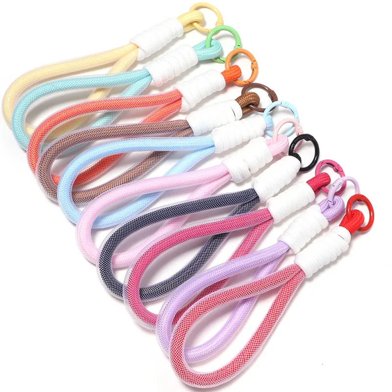 2 peças de chaveiro artesanal  - Women Accessories For Hand avaliação e preço