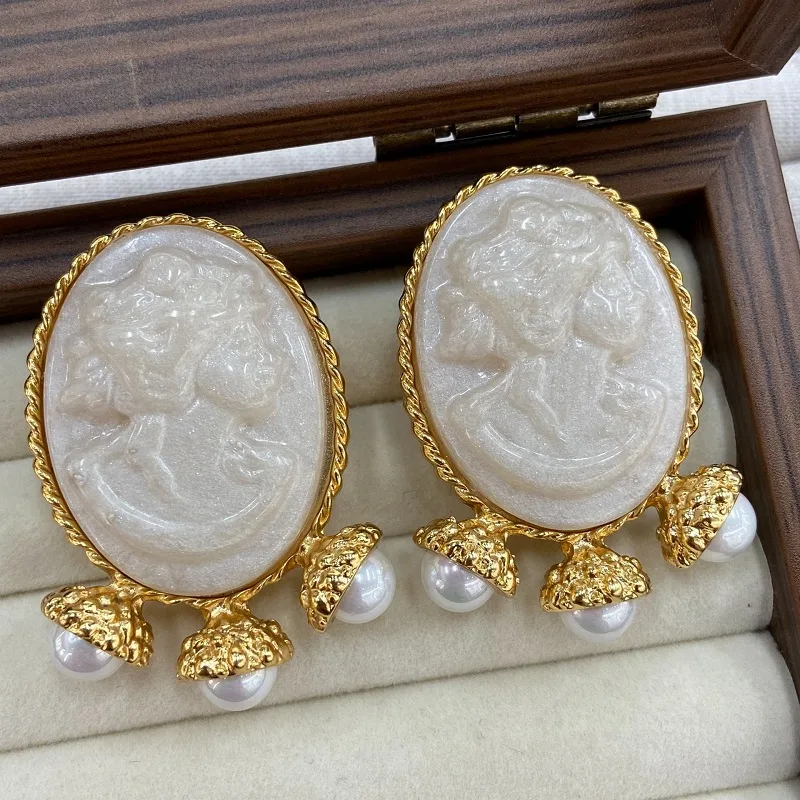 Brinco de Pérola com Escultura - Women'S Accessories Jewelry Sale avaliação e preço