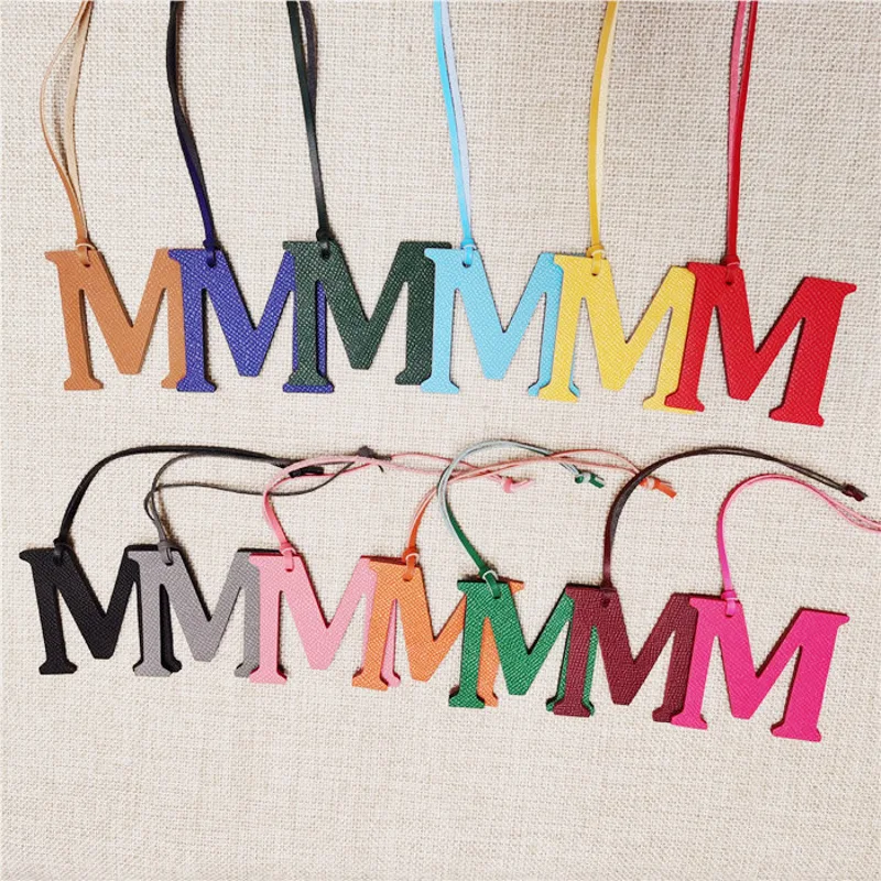Letra em inglês m alfabeto cou - Women Accessories Name In English avaliação e preço