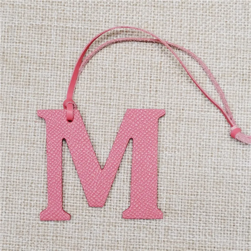 Letra em inglês m alfabeto cou - Women Accessories Name In English avaliação e preço