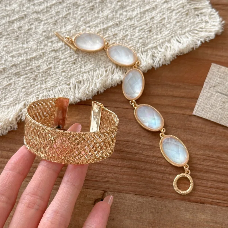 Pulseira Oval de Resina Trança - Resin Bangle Bracelet avaliação e preço