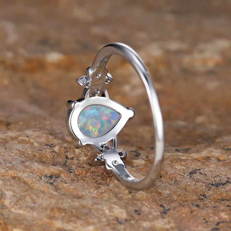 Novo Anel Flor com Borda Gota  - Women'S Accessories Australia avaliação e preço